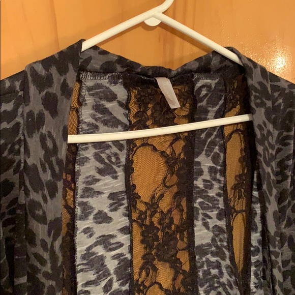 cardigan - Picture 4 of 4